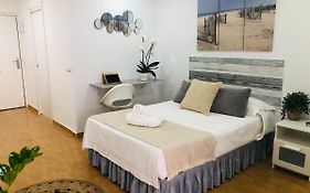 Apartaestudio Moderno Benalmádena Málaga